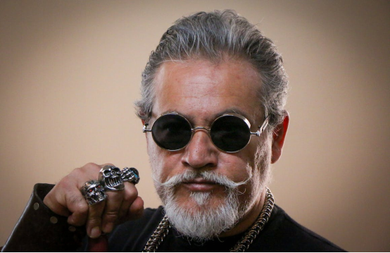 How Do I Determine The Correct Fingers To Wear Rings - Gthic.com