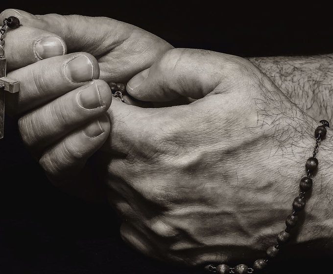 WHAT IS RELIGIOUS JEWELRY? WHERE CAN I BUY THEM?-Gthic.com