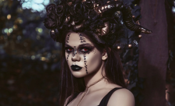 What Are The Different Types Of Dragon Jewelry Available In The Market - Gthic.com