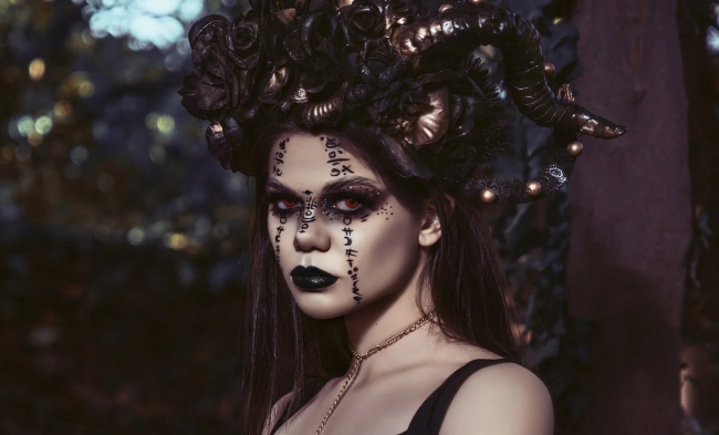 What Are The Different Types Of Dragon Jewelry Available In The Market - Gthic.com