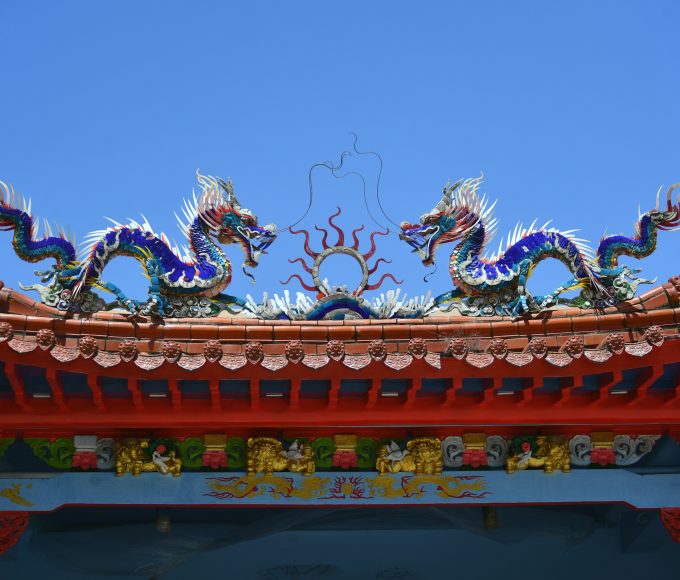 dragon symbols on building