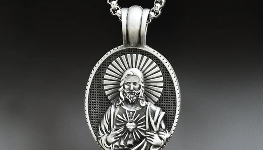 Jesus Sacred Heart Christian Pendant