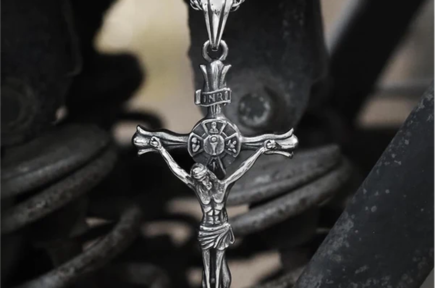 A Spiritual Journey through Christian Necklaces - Gthic.com