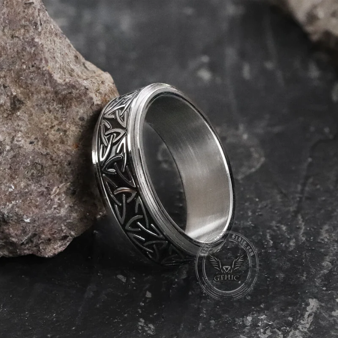 CELTIC TRIANGLE KNOT ROTATABLE STAINLESS STEEL VIKING RING-Gthic.com